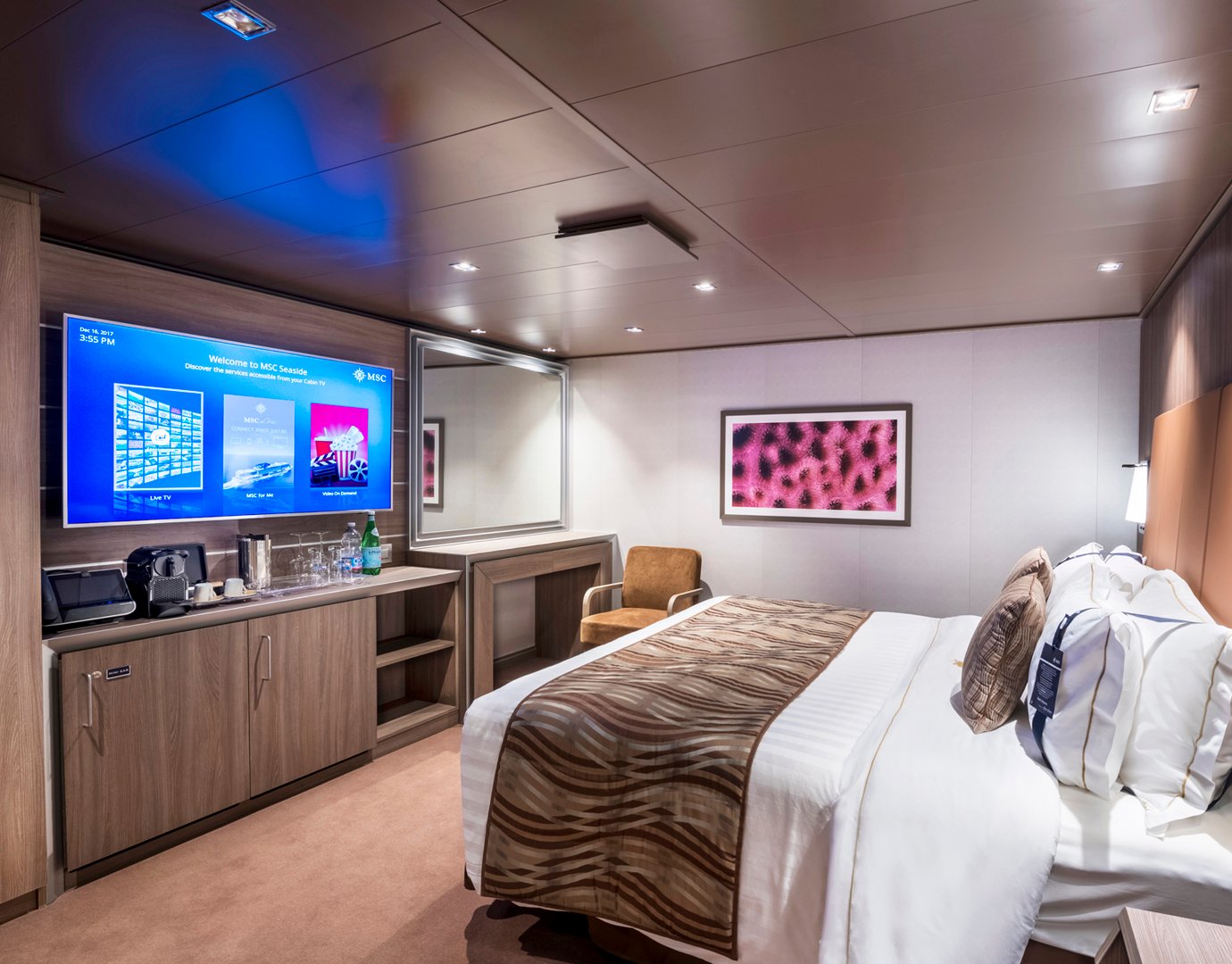 MSC Seaside Cabin: MSC Yacht Club Interior Suite 03 MSC Seaside Cabin: MSC Yacht Club Interior Suite 03